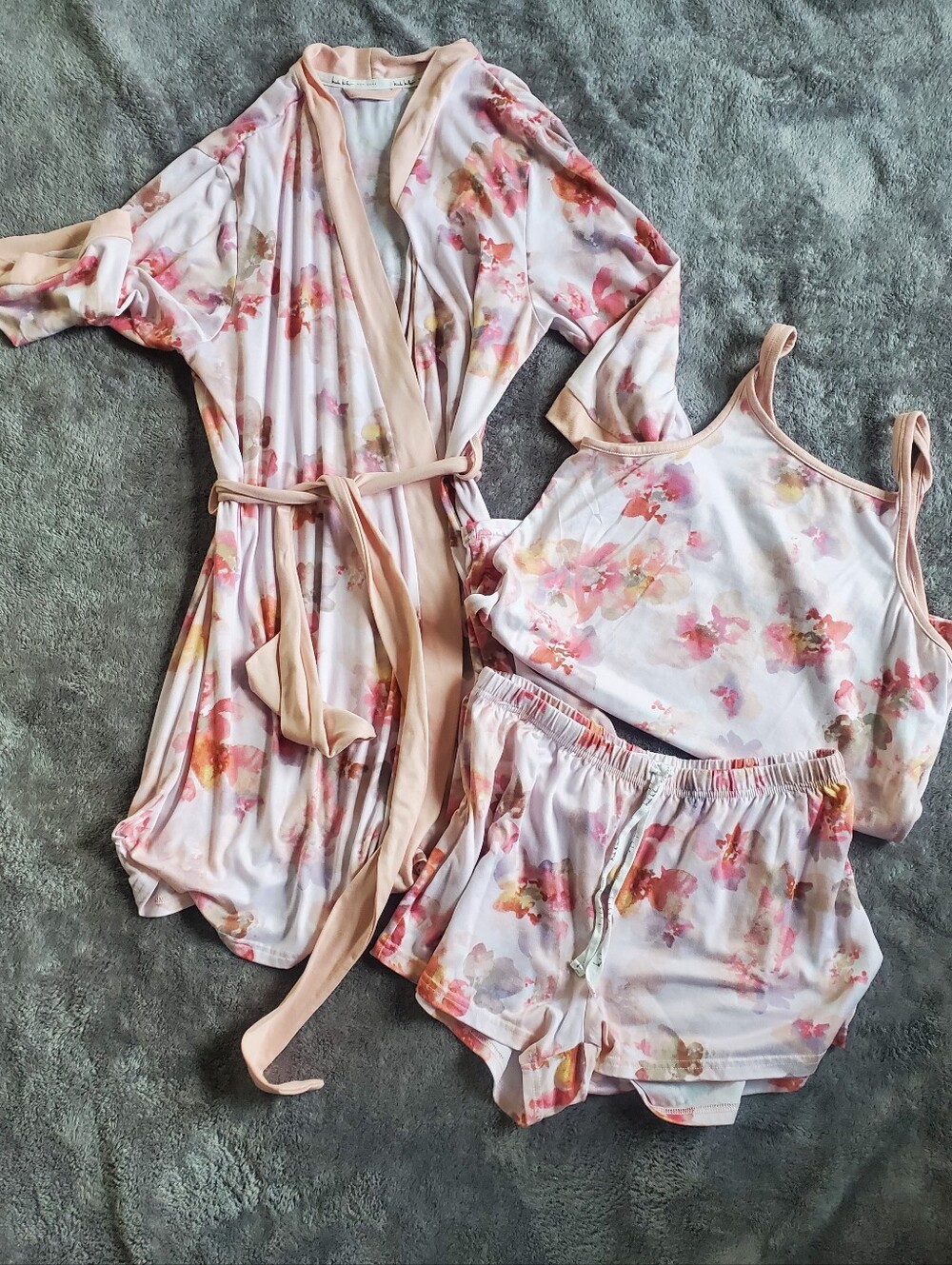 Nicole Miller Floral Robe & Cami Short Pajama Set  Size M